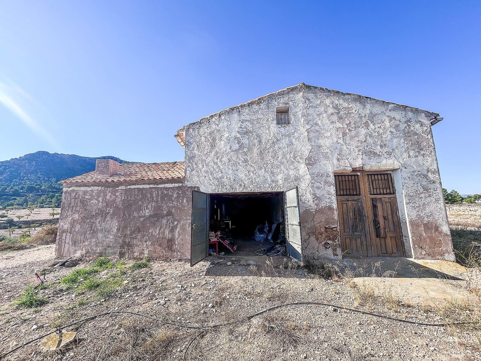 2 chambre Finca/Maison de Campagne à vendre à Elda avec garage - 150 000 € (Ref: 9578446)