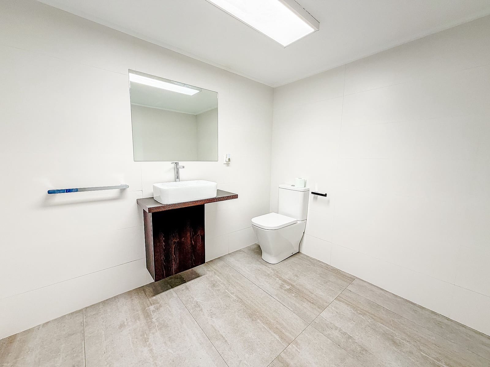 4 makuuhuone Kaupallinen myytävänä paikassa Villena mukana 
autotalli - 226 600 € (Ref: 9594588)