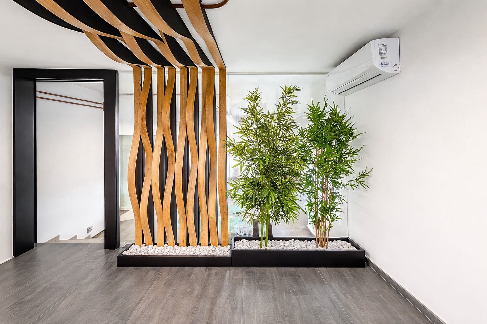 4 makuuhuone Kaupallinen myytävänä paikassa Villena mukana 
autotalli - 226 600 € (Ref: 9594588)