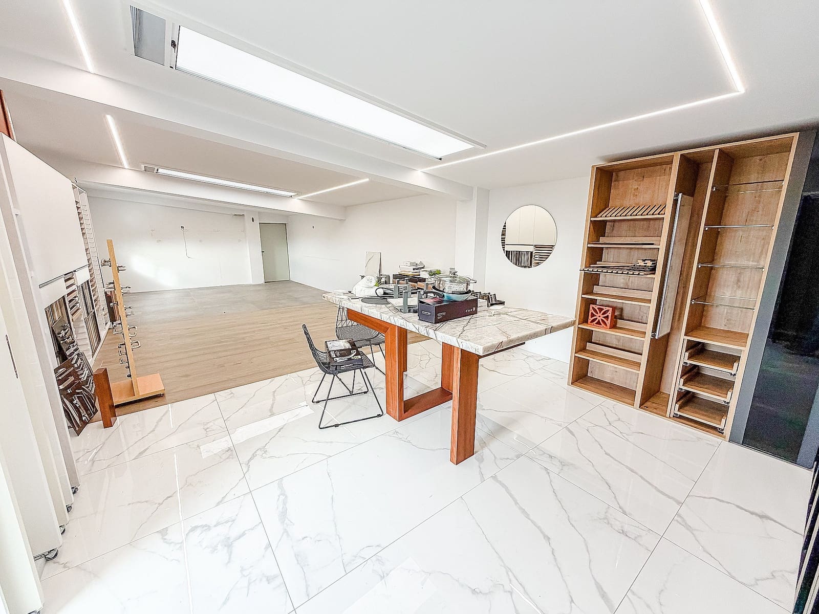 4 makuuhuone Kaupallinen myytävänä paikassa Villena mukana 
autotalli - 226 600 € (Ref: 9594588)