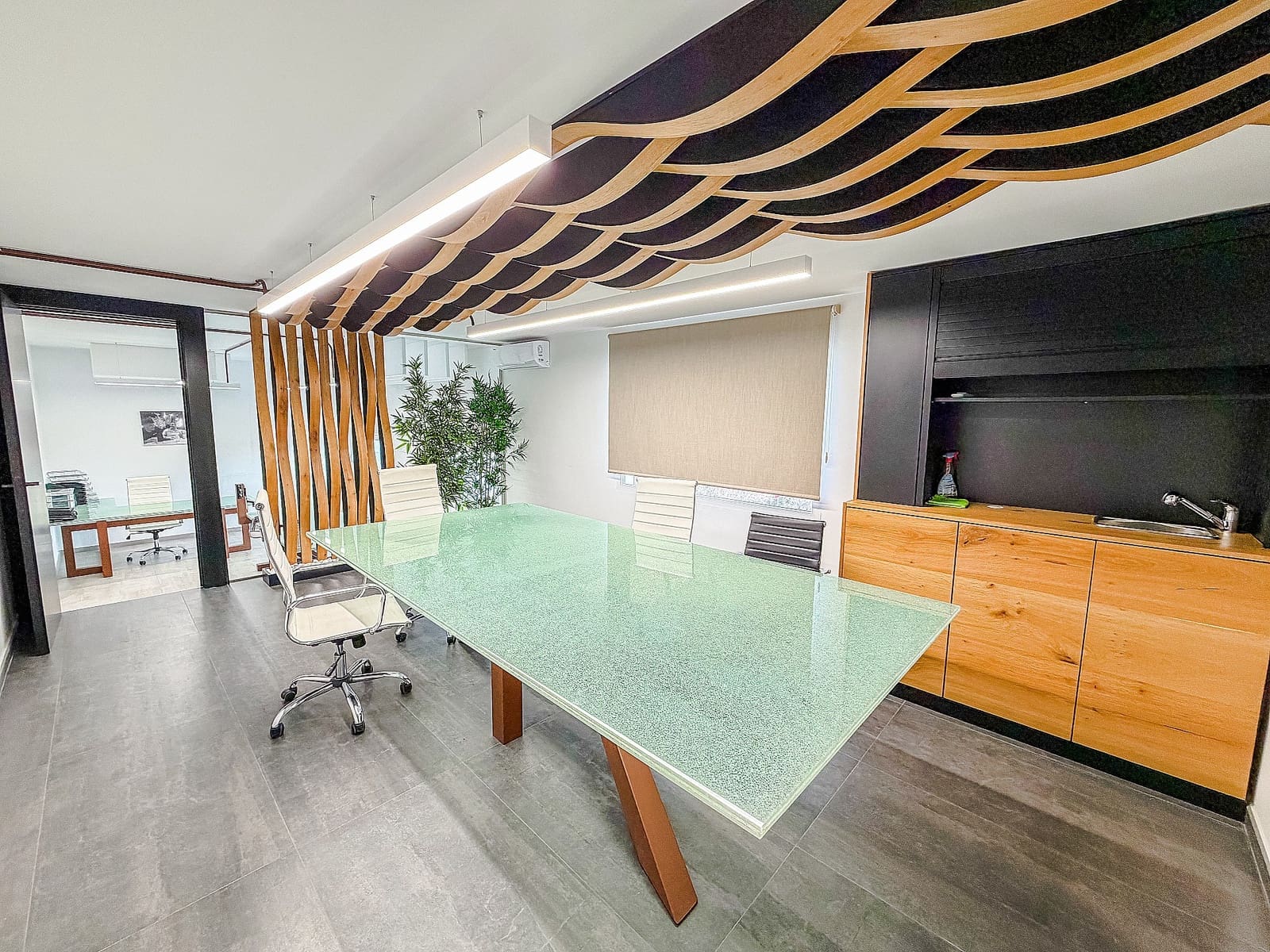 4 makuuhuone Kaupallinen myytävänä paikassa Villena mukana 
autotalli - 226 600 € (Ref: 9594588)