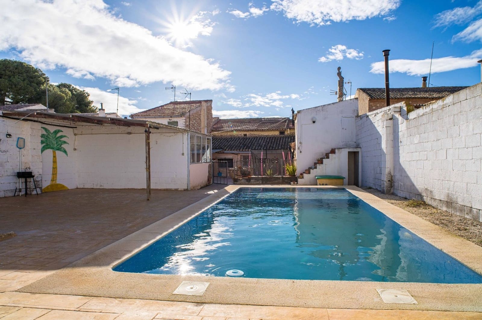 5 bedroom Finca/Country House for sale in Pinoso with pool - € 179,950 (Ref: 9594589)