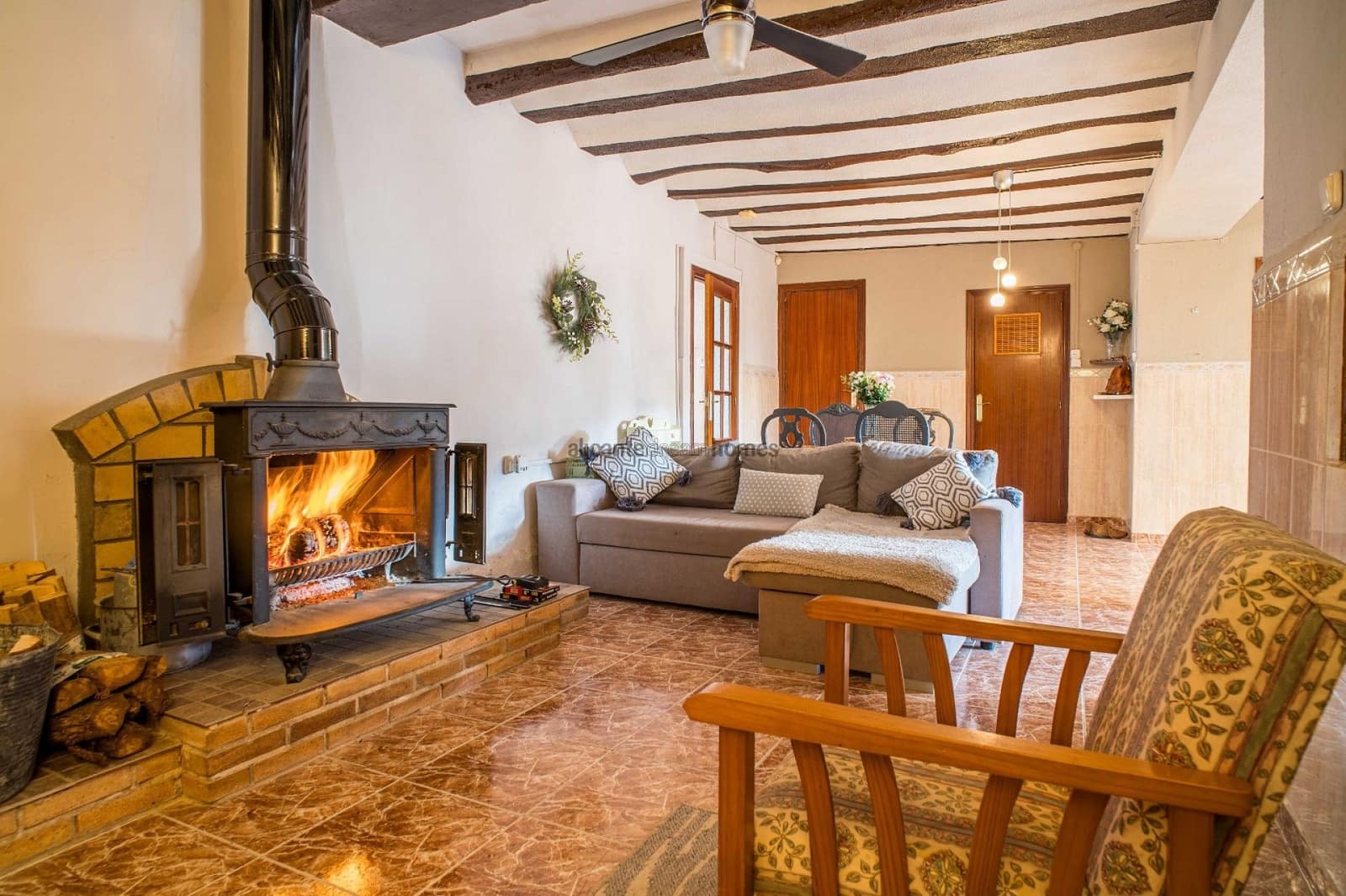 5 bedroom Finca/Country House for sale in Pinoso with pool - € 179,950 (Ref: 9594589)