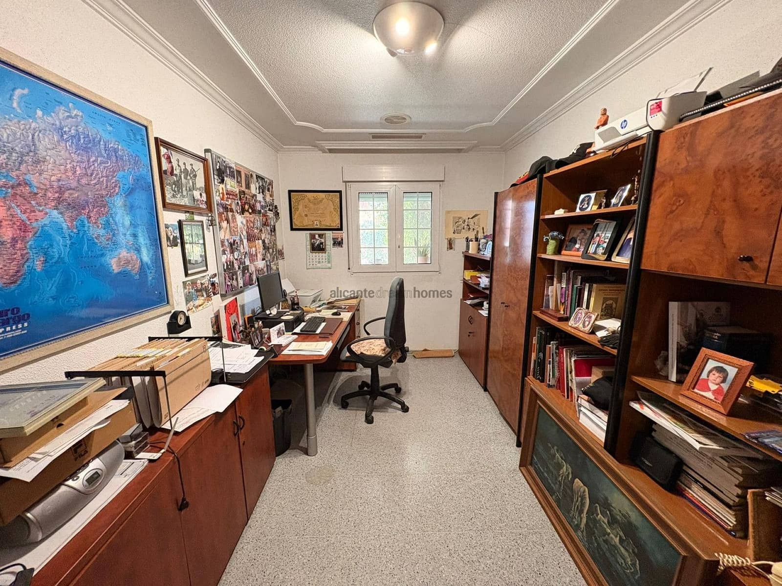 6 soverom Villa til salgs i Sax med svømmebasseng garasje - € 599 995 (Ref: 9598624)