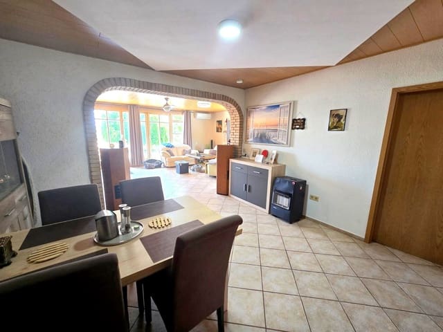 3 soveværelse Villa til salg i Salinas - € 199.500 (Ref: 9600887)