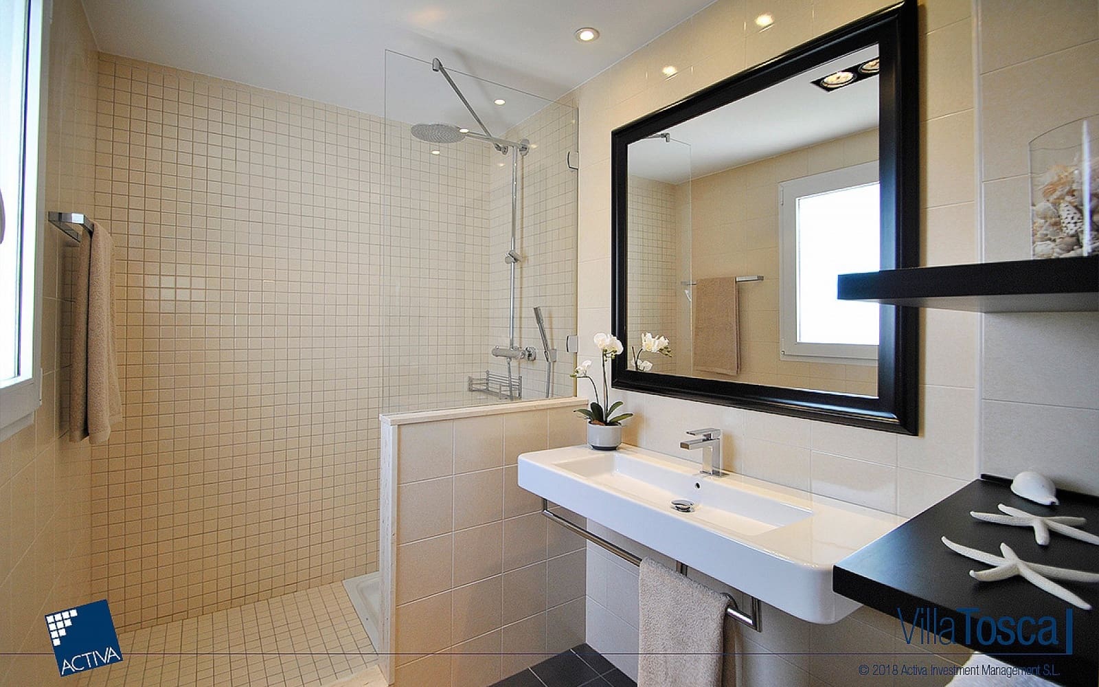 5 slaapkamer Villa te koop in La Marina met zwembad - € 612.680 (Ref: 9600920)