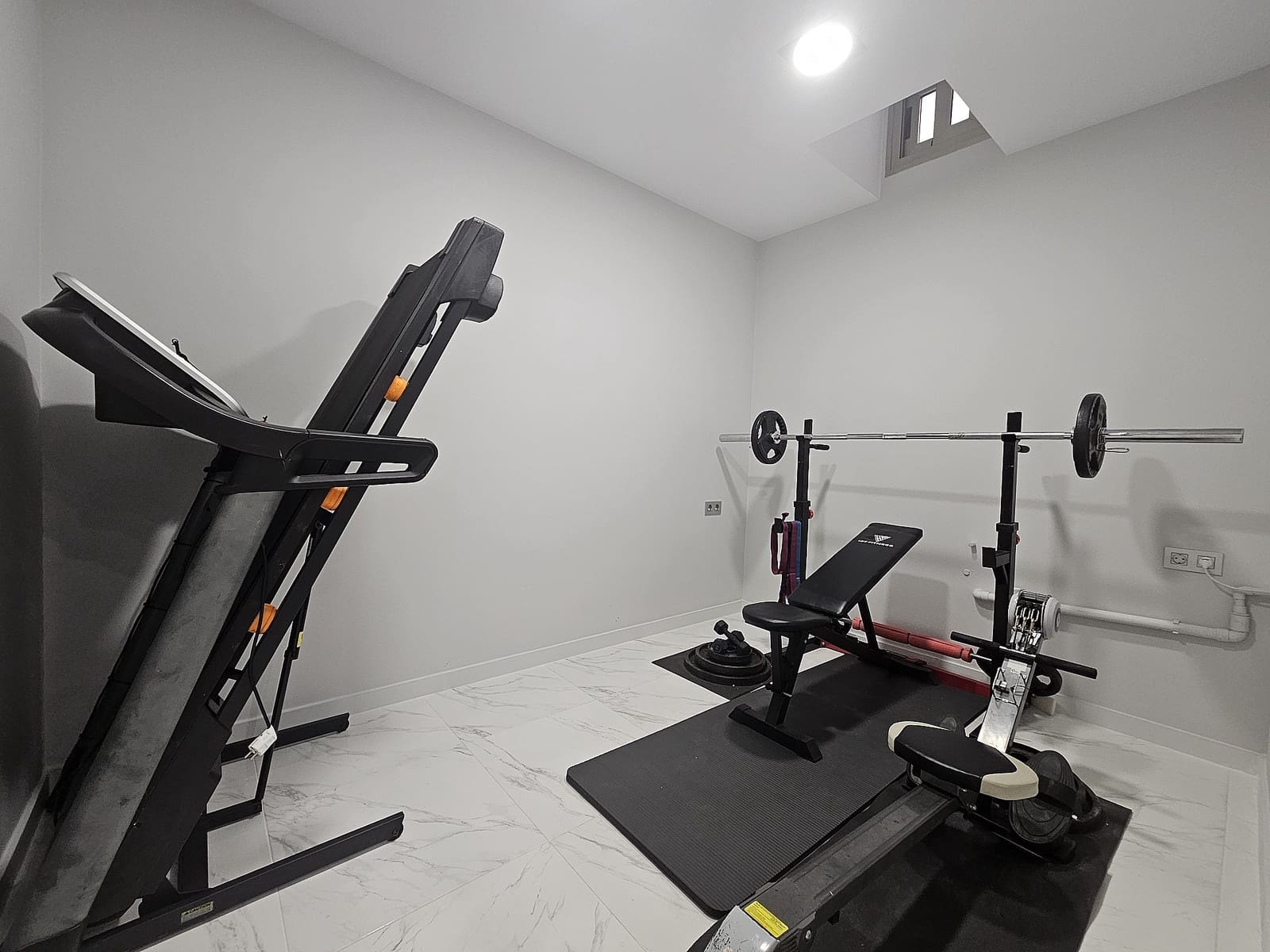 4 sypialnia Willa na sprzedaż w Villamartin z basenem - 474 950 € (Ref: 9600938)