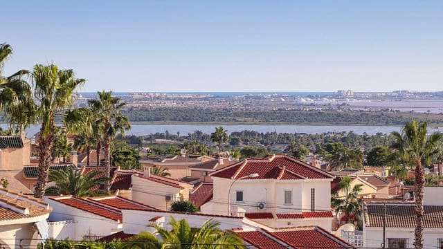 3 camera da letto Villa in vendita in Ciudad Quesada, Rojales con piscina - 800.000 € (Rif: 9600945)