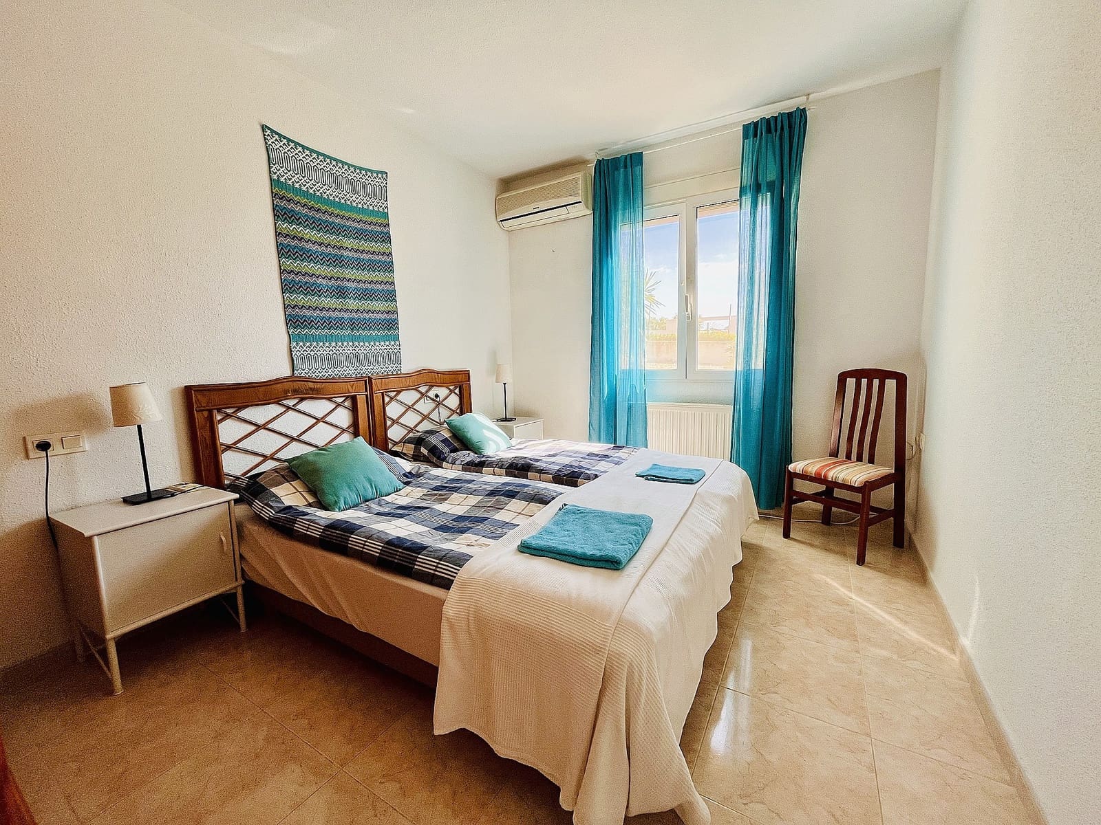 7 slaapkamer Villa te koop in San Miguel de Salinas met zwembad - € 375.000 (Ref: 9600946)