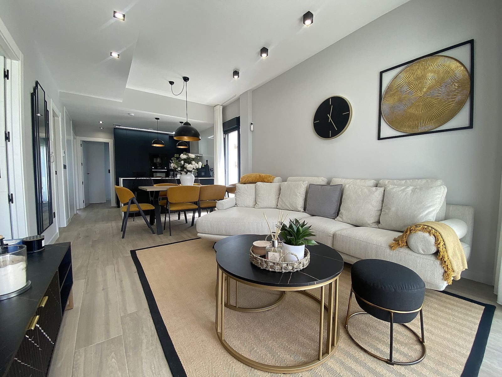 3 quarto Bungalow para venda em Orihuela Costa com piscina - 440 000 € (Ref: 9600951)