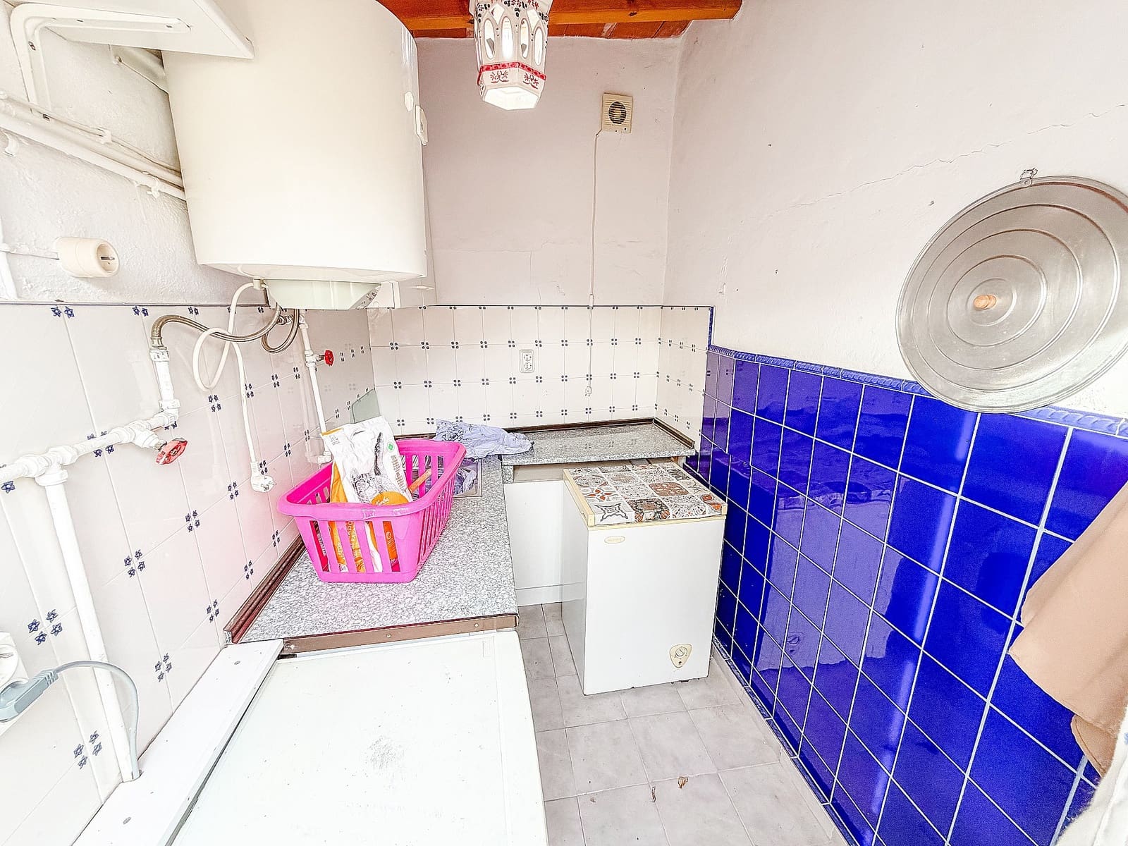 4 makuuhuone Huvila myytävänä paikassa Tibi mukana uima-altaan 
autotalli - 220 000 € (Ref: 9604557)