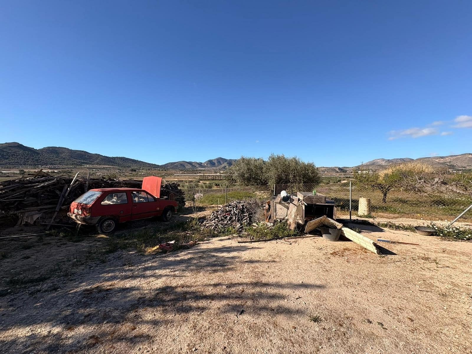 4 bedroom Finca/Country House for sale in La Romana with garage - € 149,995 (Ref: 9610771)