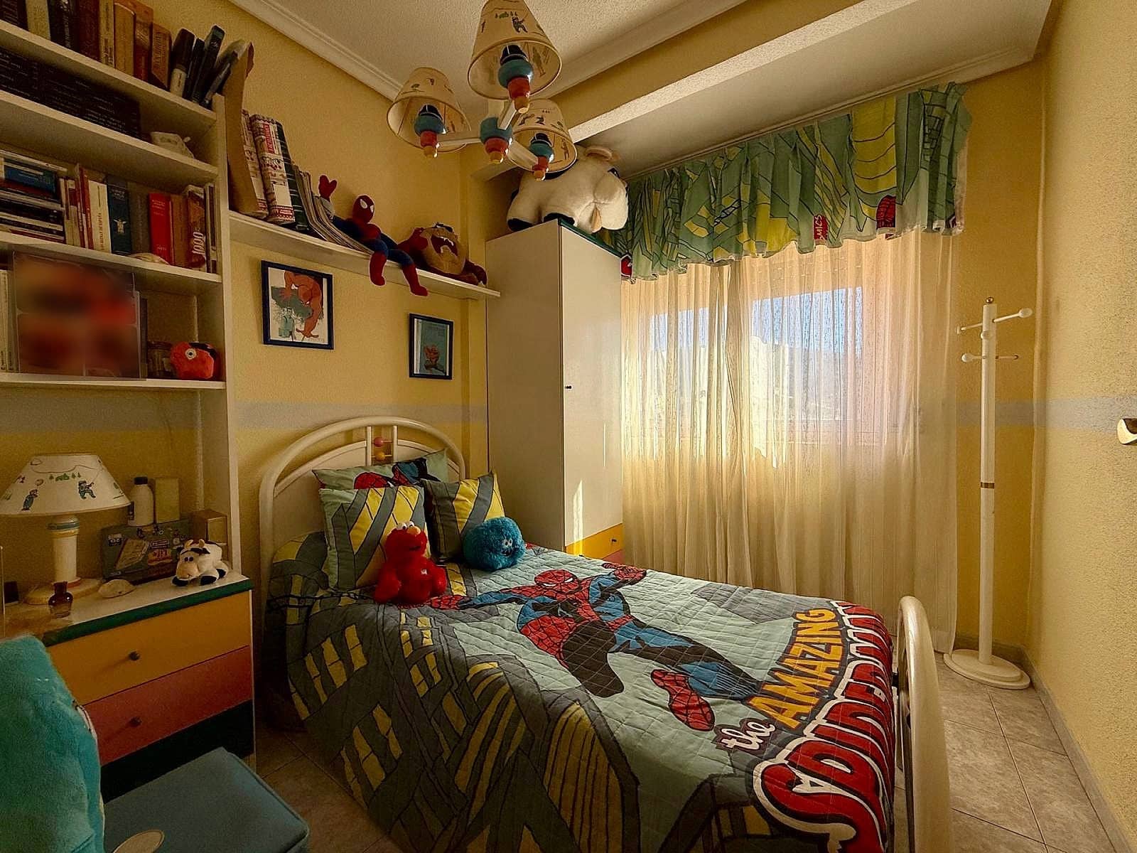 5 makuuhuone Huoneisto myytävänä paikassa Pinoso - 130 000 € (Ref: 9610772)