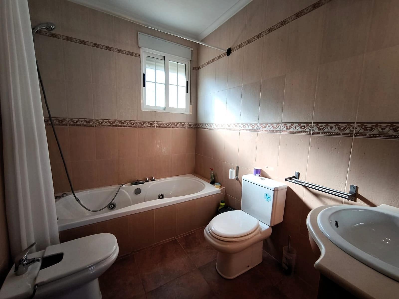 3 makuuhuone Maalaistalo myytävänä paikassa Hondon de los Frailes mukana uima-altaan - 258 000 € (Ref: 9622300)