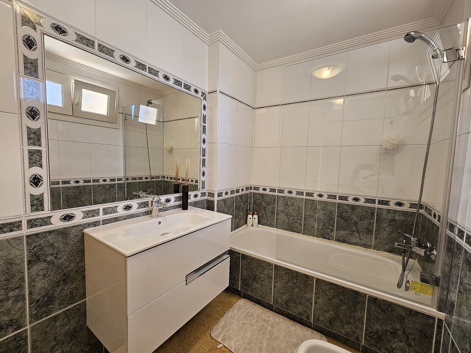 3 soveværelse Villa til salg i Dehesa de Campoamor med swimmingpool garage - € 649.950 (Ref: 9625235)