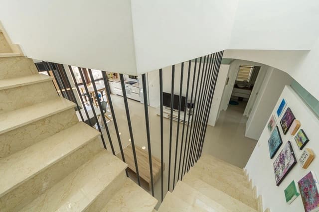 3 slaapkamer Penthouse te koop in La Zenia, Orihuela met zwembad garage - € 325.000 (Ref: 9625237)