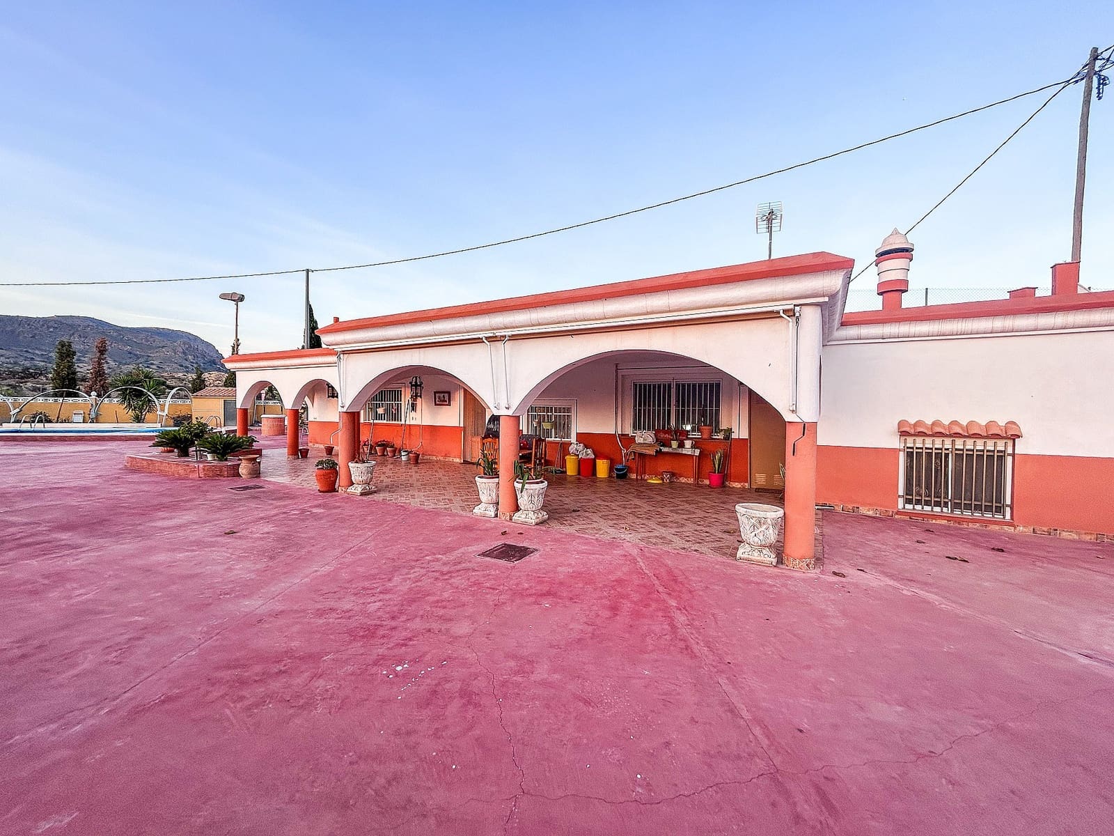 3 bedroom Villa for sale in La Alcoraya with pool garage - € 290,000 (Ref: 9625266)