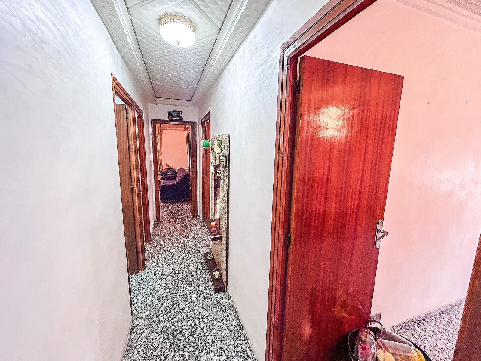 6 soverom Kommersiell til salgs i Monovar / Monover med garasje - € 199 990 (Ref: 9625269)