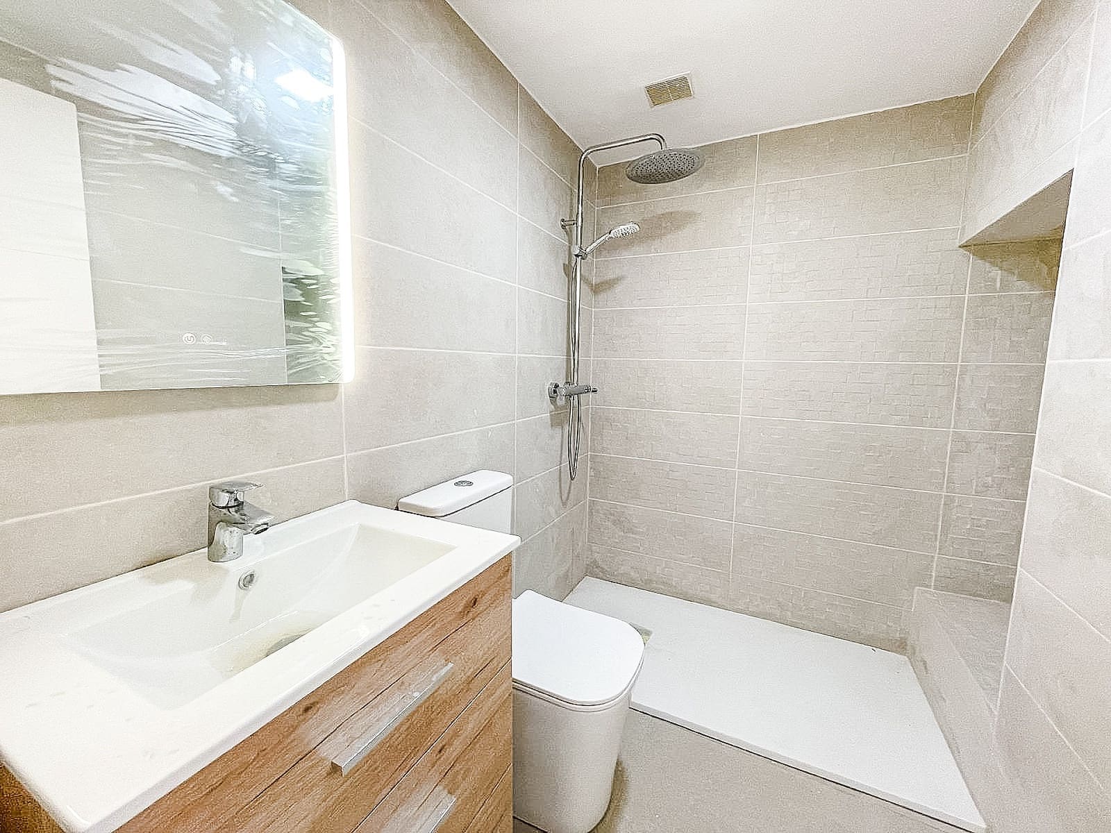 3 soverom Hus til salgs i Pinoso - € 135 000 (Ref: 9633737)