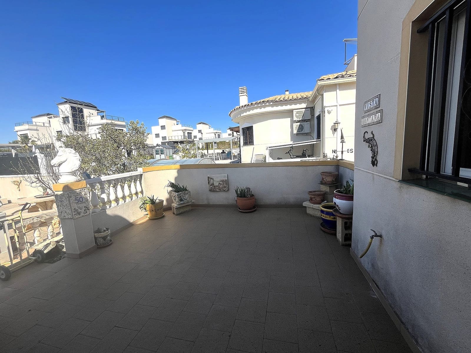 4 sovrum Villa till salu i Castalla med pool - 245 000 € (Ref: 9633739)