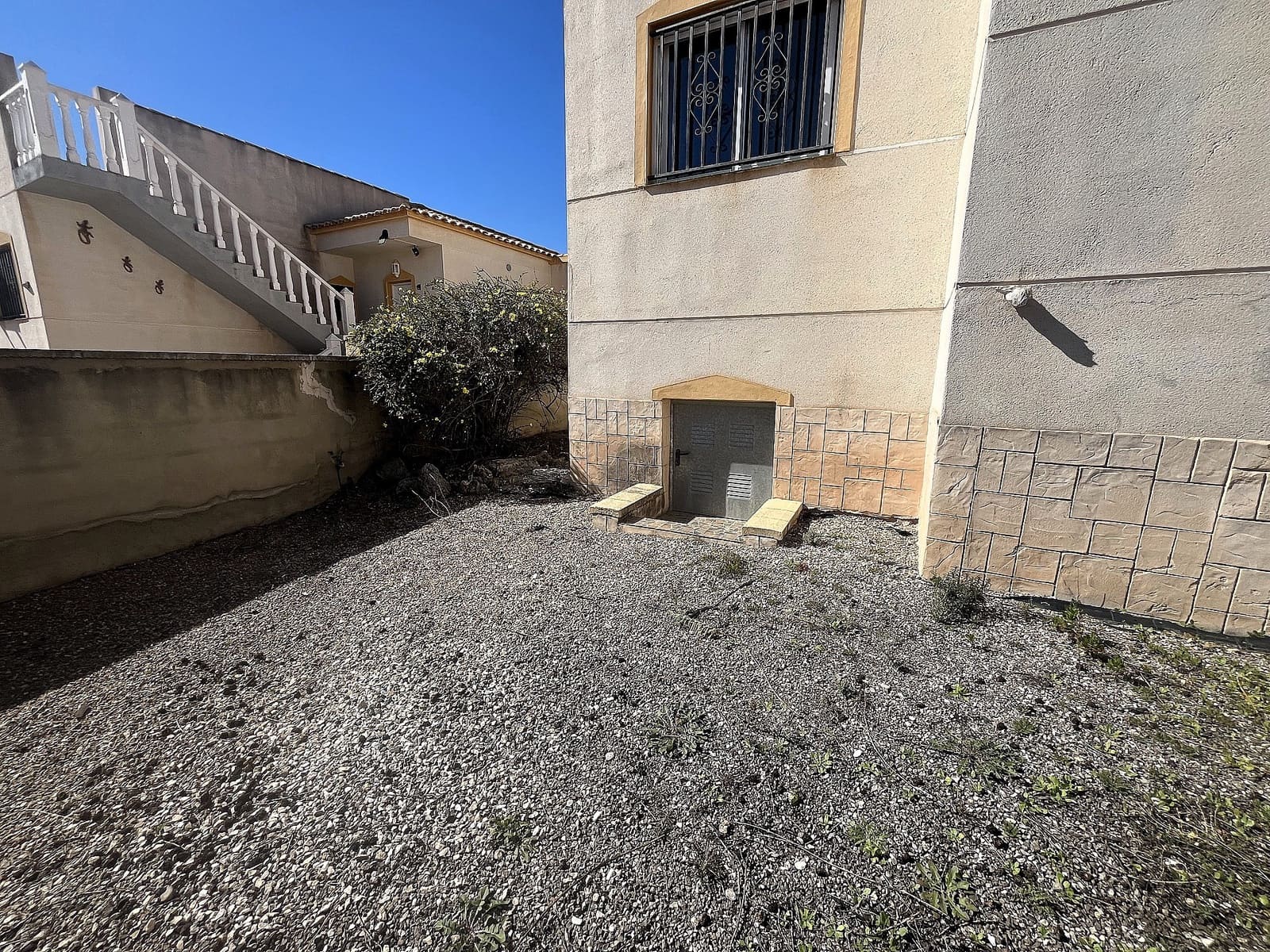 4 sovrum Villa till salu i Castalla med pool - 245 000 € (Ref: 9633739)