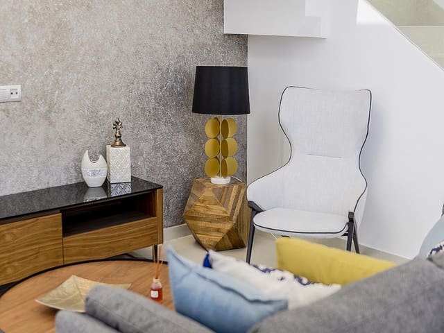 3 soverom Villa til salgs i Los Montesinos med svømmebasseng - € 399 900 (Ref: 9636305)