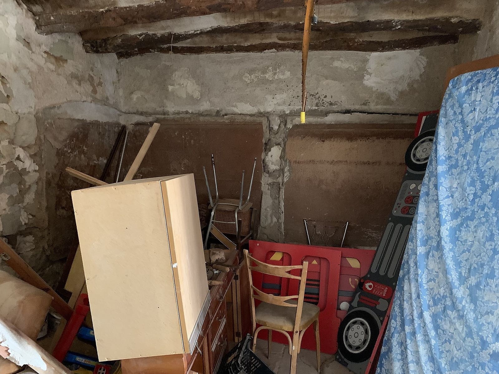 3 makuuhuone Omakotitalo myytävänä paikassa Casas del Senor mukana 
autotalli - 98 000 € (Ref: 9636378)