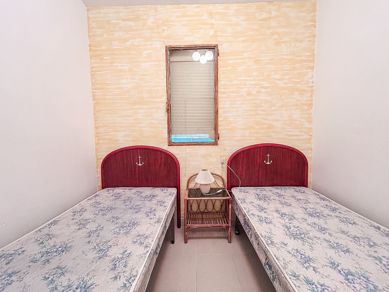 9 chambre Villa/Maison Semi-Mitoyenne à vendre à Sax avec garage - 220 000 € (Ref: 9636391)