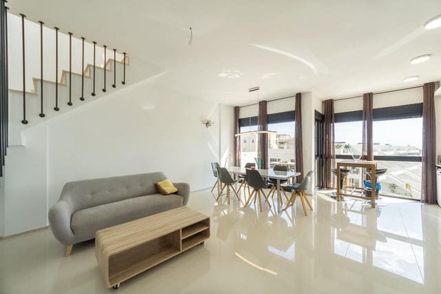 3 soverom Penthouse til salgs i La Zenia, Orihuela med svømmebasseng garasje - € 325 000 (Ref: 9639010)