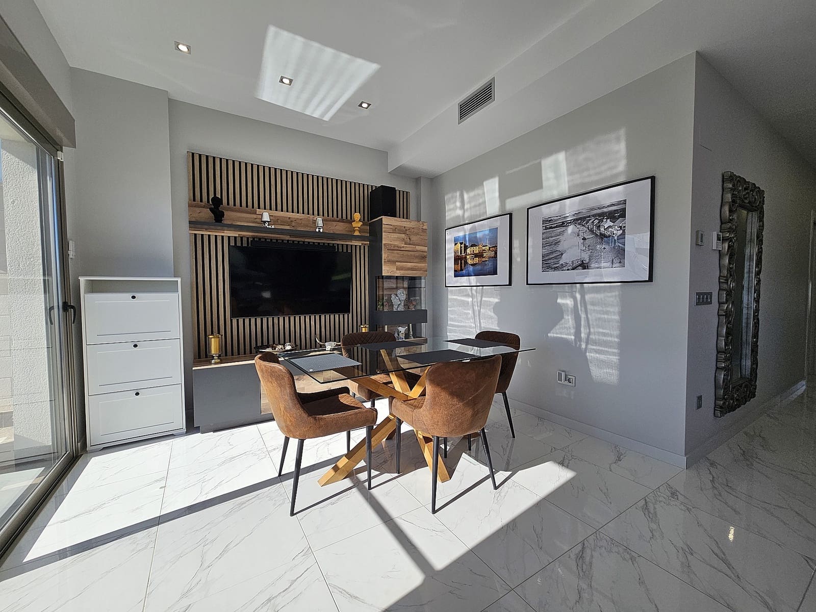 4 makuuhuone Huvila myytävänä paikassa Villamartin mukana uima-altaan - 474 950 € (Ref: 9639011)