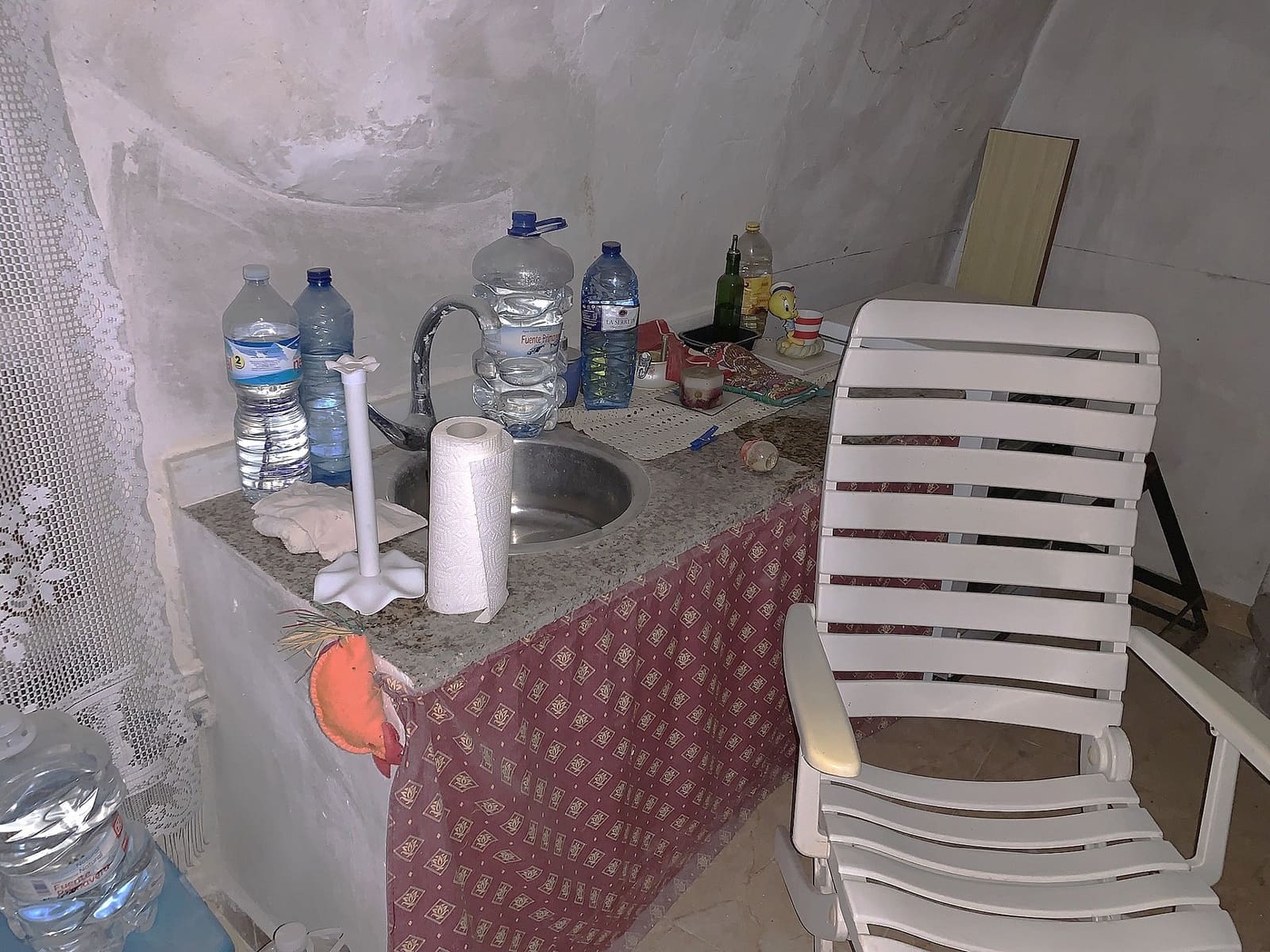 2 bedroom Cave House for sale in El Canton with garage - € 52,000 (Ref: 9639040)