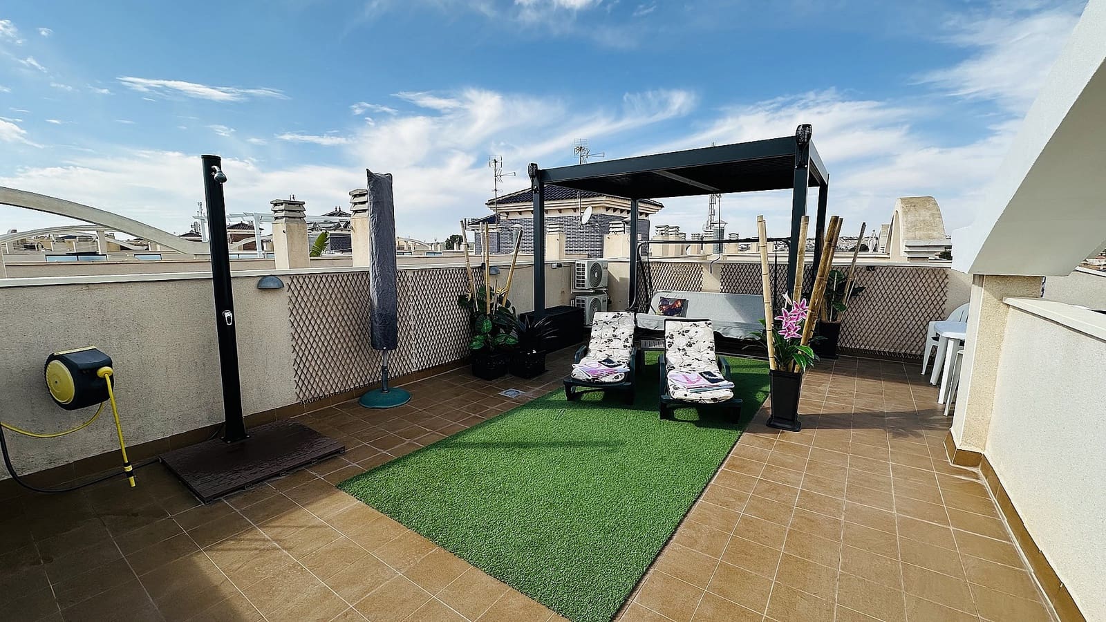 2 camera da letto Attico in vendita in Cabo Roig con piscina garage - 235.000 € (Rif: 9639989)