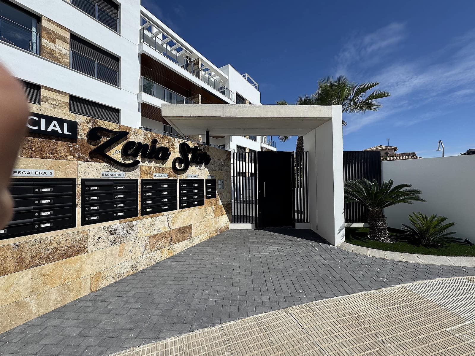 2 slaapkamer Penthouse te koop in Playa Flamenca met zwembad - € 529.950 (Ref: 9639996)