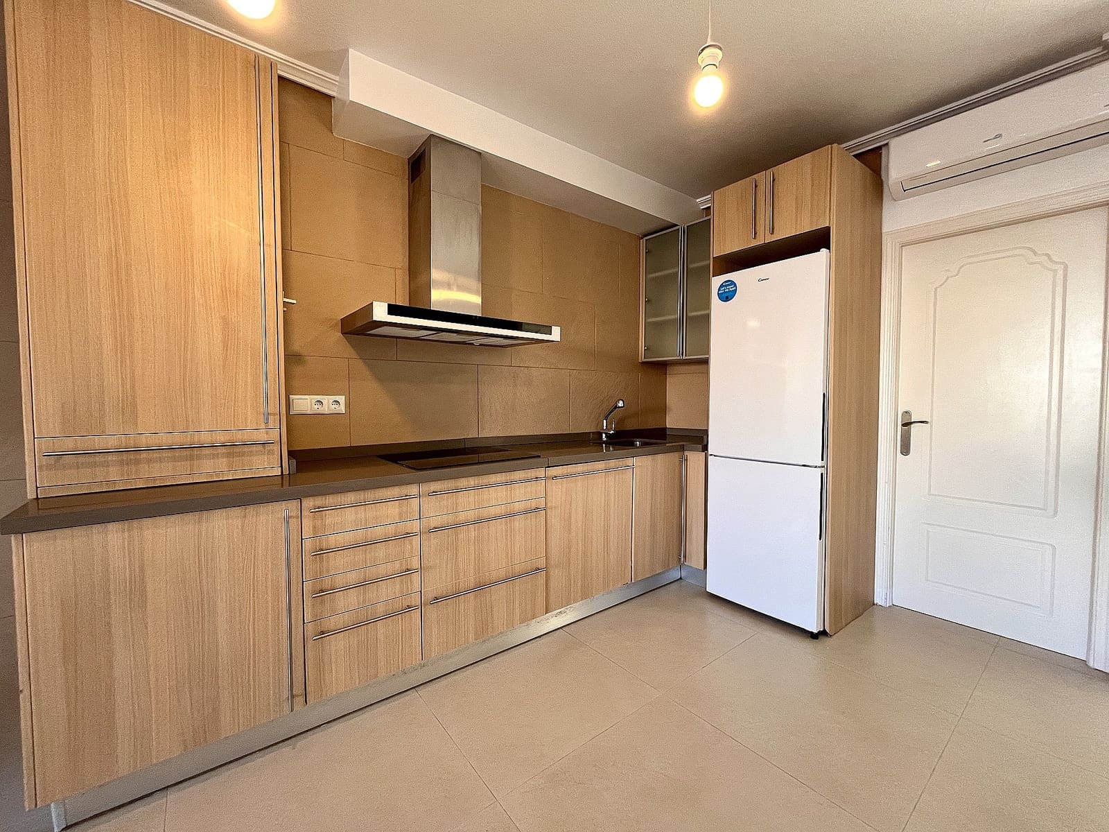 2 makuuhuone Huoneisto myytävänä paikassa Torrevieja - 260 000 € (Ref: 9640010)