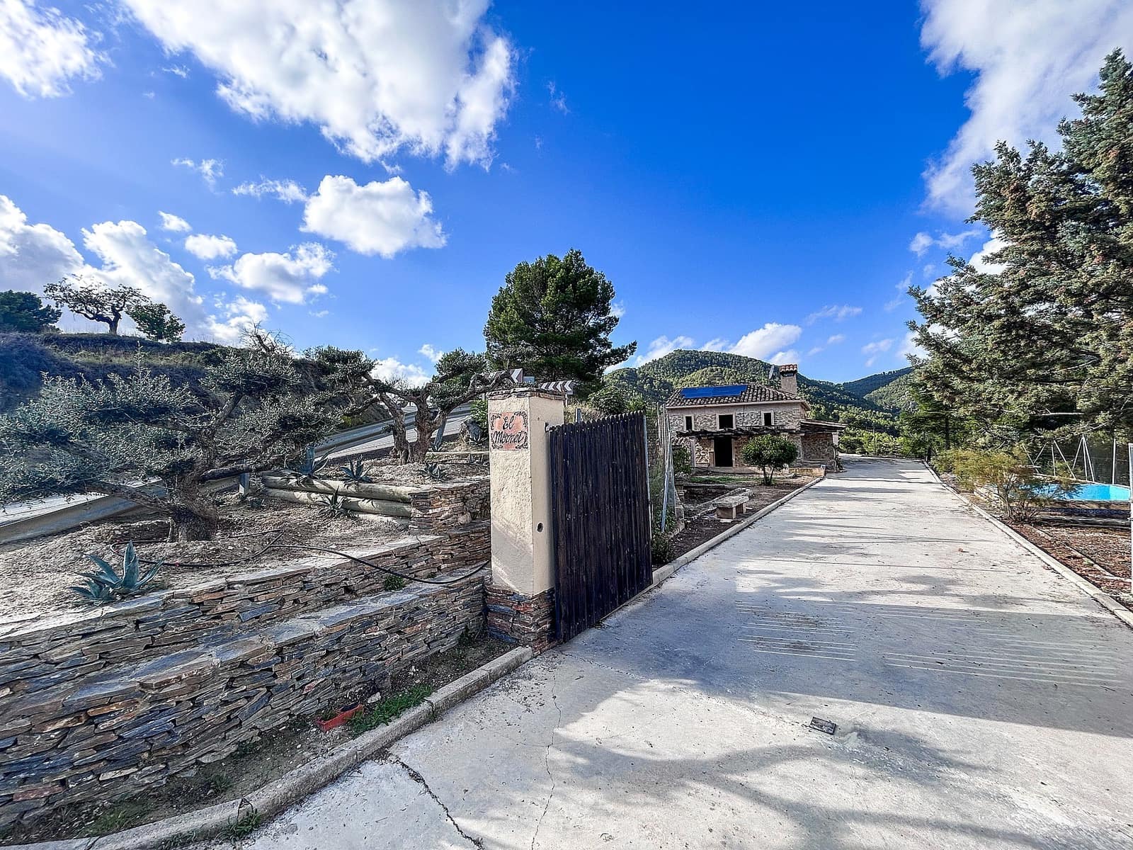 2 chambre Finca/Maison de Campagne à vendre à Torremanzanas avec piscine - 220 000 € (Ref: 9640025)