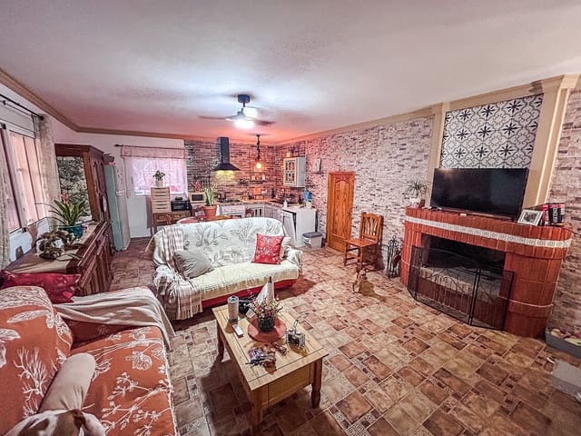 Chalet de 3 habitaciones en La Alcoraya, Alicante / Alacant ciudad en venta con piscina garaje - 290.000 € (Ref: 9647633)