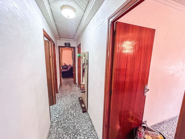 6 chambre Local Commercial à vendre à Monóvar / Monóver avec garage - 199 990 € (Ref: 9647635)