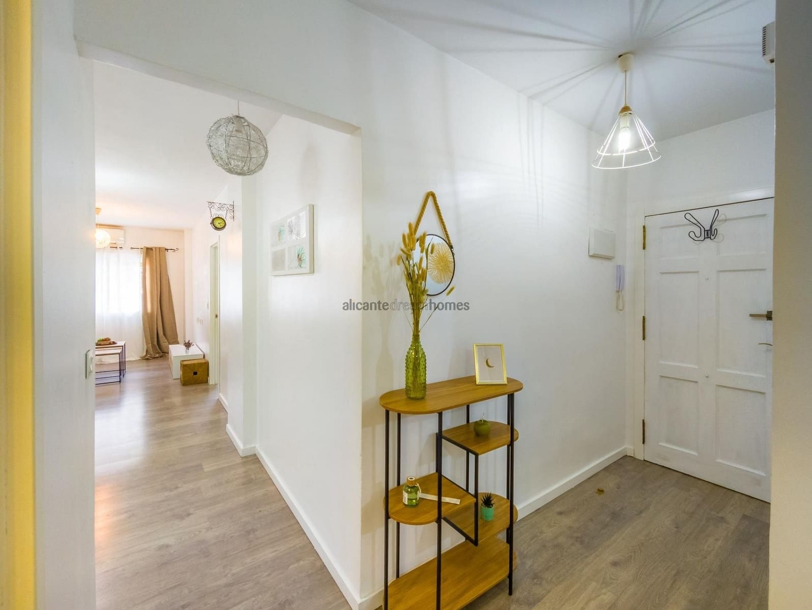 3 soveværelse Lejlighed til salg i Torrevieja - € 149.900 (Ref: 9647648)