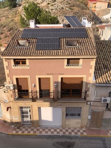 4 soverom Hus til salgs i Sax med garasje - € 249 000 (Ref: 9651109)