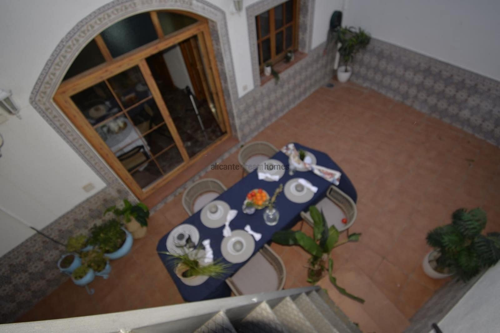 4 slaapkamer Huis te koop in Sax met garage - € 249.000 (Ref: 9651109)