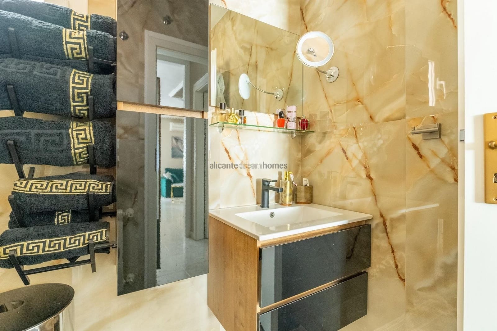 3 quarto Moradia para venda em Torrevieja com piscina - 360 000 € (Ref: 9651110)