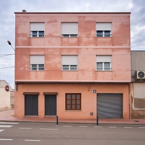 6 bedroom Commercial for sale in Monóvar / Monóver with garage - € 199,990 (Ref: 9651176)