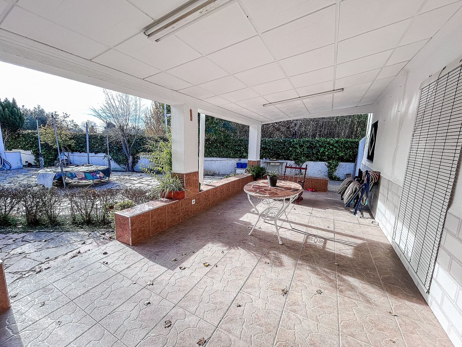 4 sovrum Villa till salu i Sax med pool - 184 995 € (Ref: 9651186)