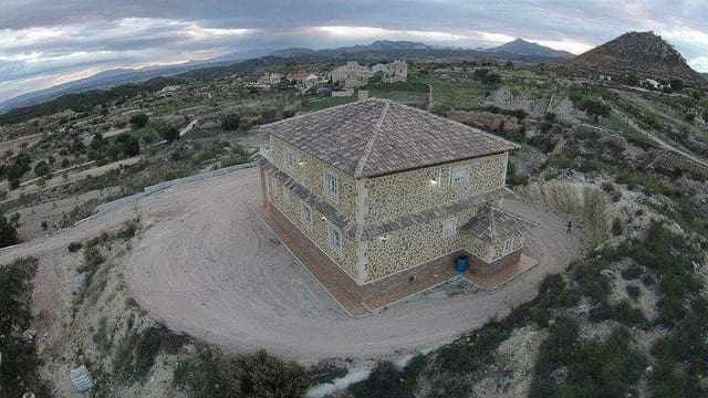 5 soveværelse Villa til salg i Macisvenda, Abanilla - € 275.000 (Ref: 9658211)