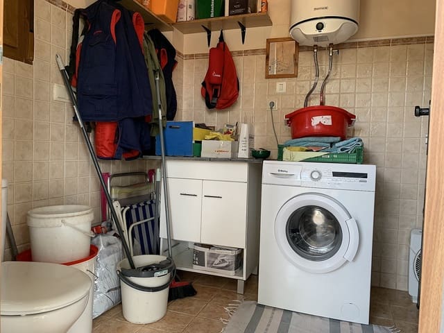 Chalet de 3 habitaciones en Novelda en venta - 270.000 € (Ref: 9658232)