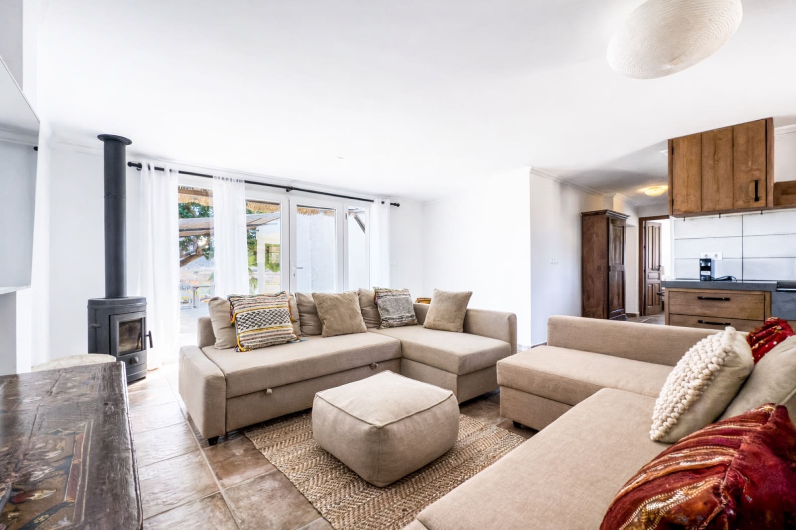 8 makuuhuone Huvila myytävänä paikassa La Romana mukana uima-altaan - 698 000 € (Ref: 9660798)