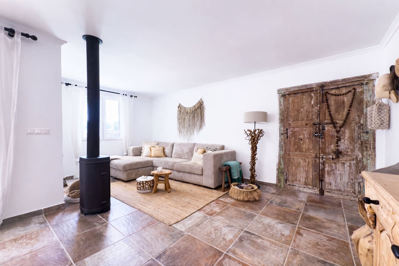 8 makuuhuone Huvila myytävänä paikassa La Romana mukana uima-altaan - 698 000 € (Ref: 9660798)