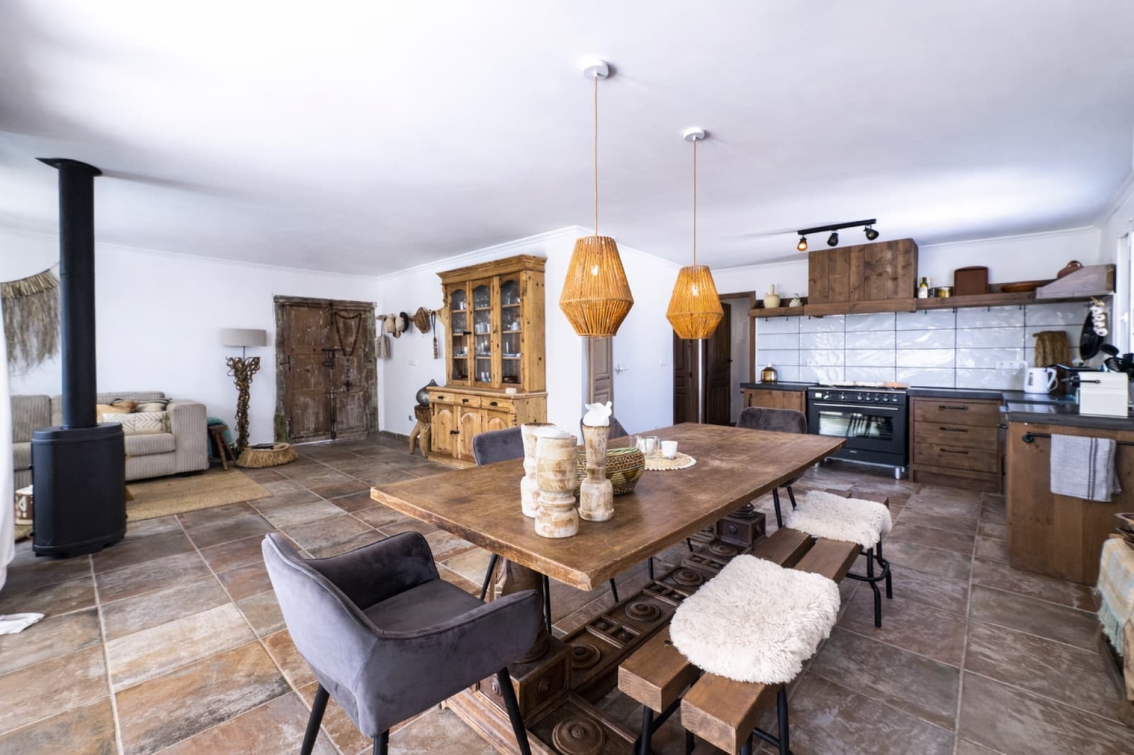 8 makuuhuone Huvila myytävänä paikassa La Romana mukana uima-altaan - 698 000 € (Ref: 9660798)