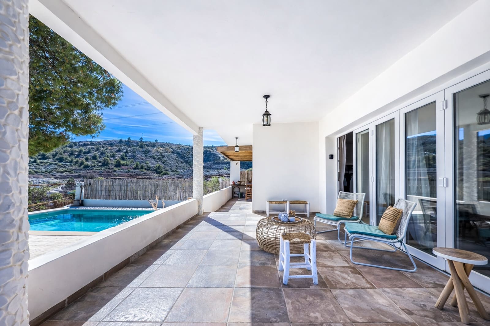 8 makuuhuone Huvila myytävänä paikassa La Romana mukana uima-altaan - 698 000 € (Ref: 9660798)