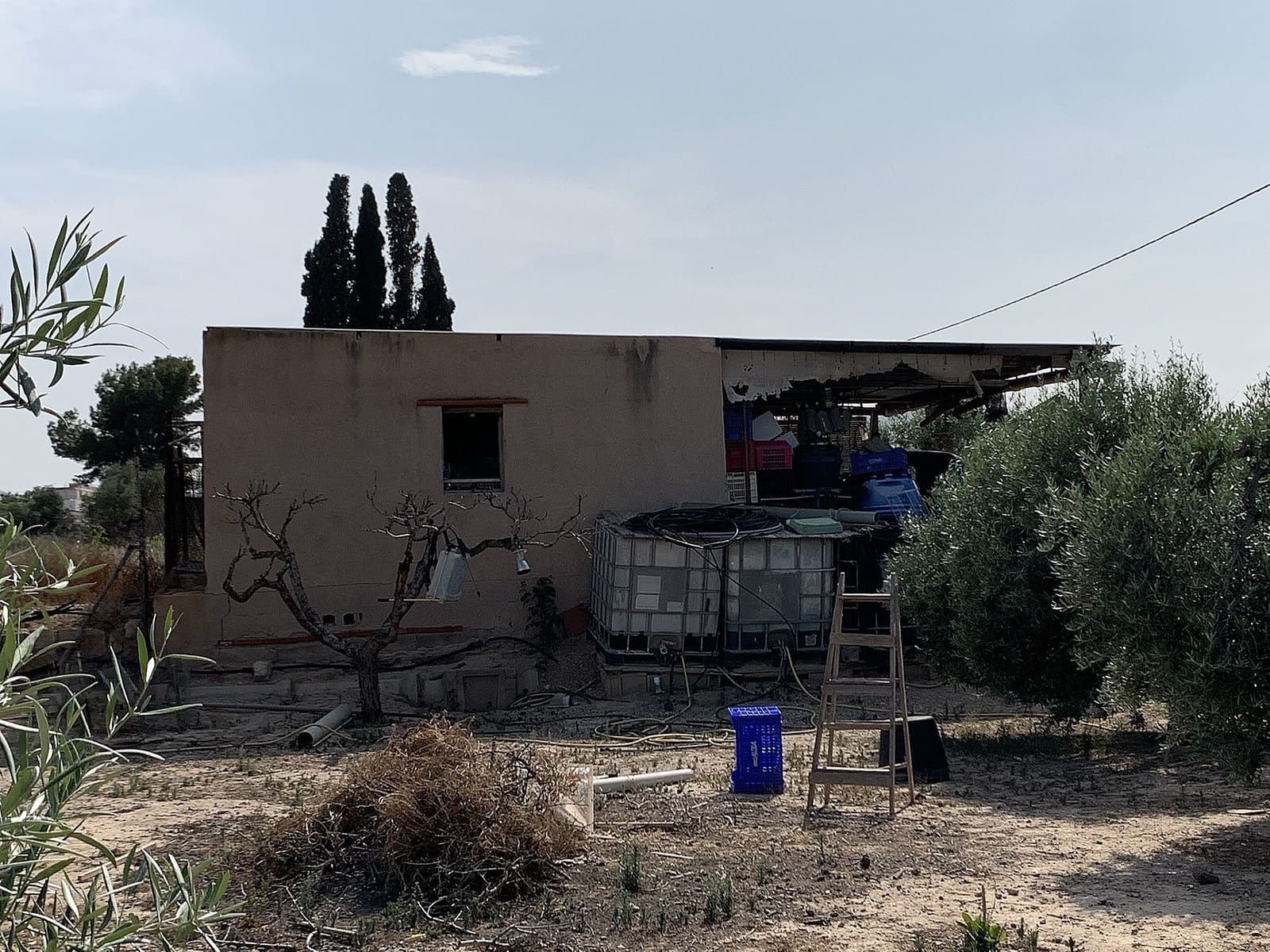 3 bedroom Finca/Country House for sale in Aspe with pool garage - € 126,000 (Ref: 9665852)